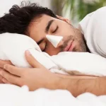 اگر بعد از عمل بینی به پهلو بخوابیم چه میشود؟
